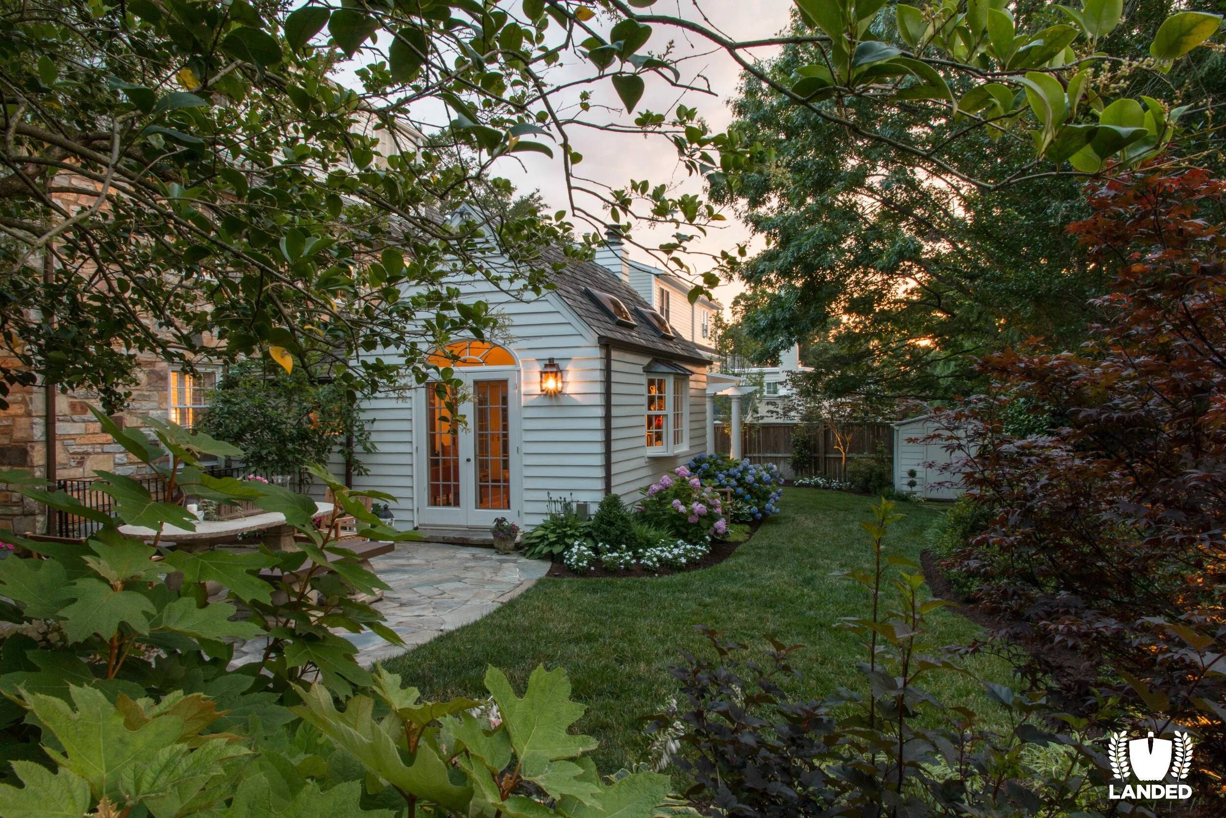 A beautiful Northern Virginia landscape shown in the summer